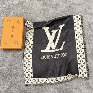 Louis Vuitton Black Cream Statement LV Border Wrap